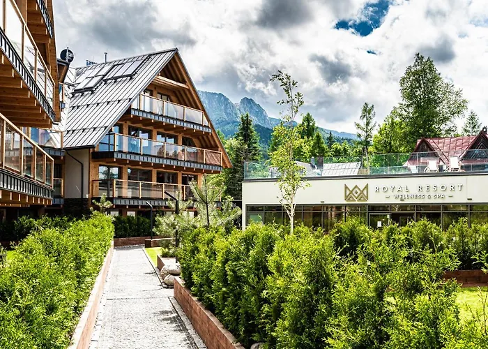 y Royal Resort & Spa - Taras Z Widokiem Na Basen